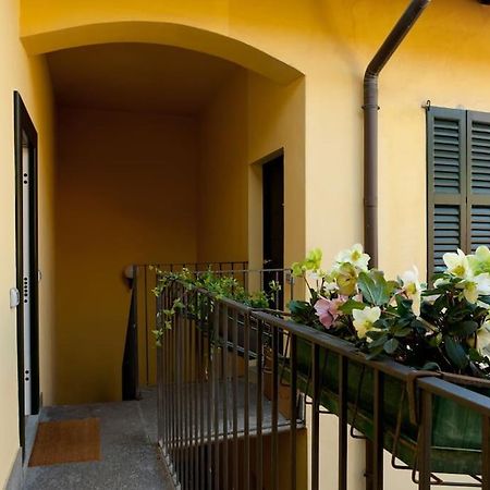 Lovely Flat With Park View Milano Exteriör bild
